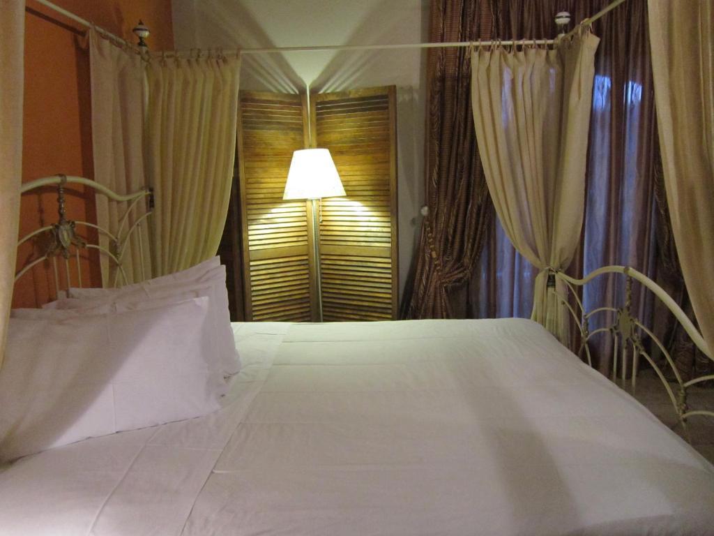 Aiolides Hotel Kalívia Zimmer foto